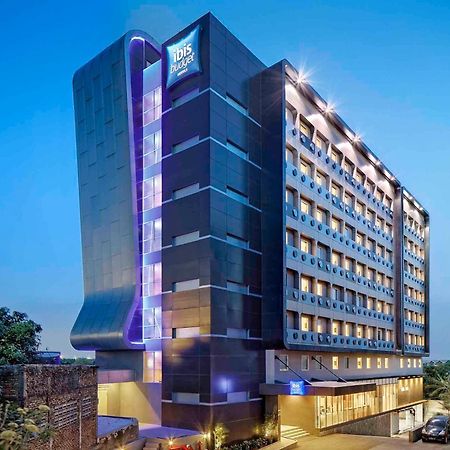 Ibis Budget Jakarta Airport Tangerang Exterior foto